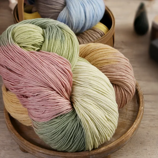 Fairy Bloom Wool Yarn – 100% Wool, 250g Skein, 20 Colors