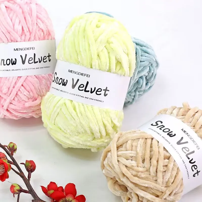 Snow Velvet Solid Color Chenille Yarn - Image 4